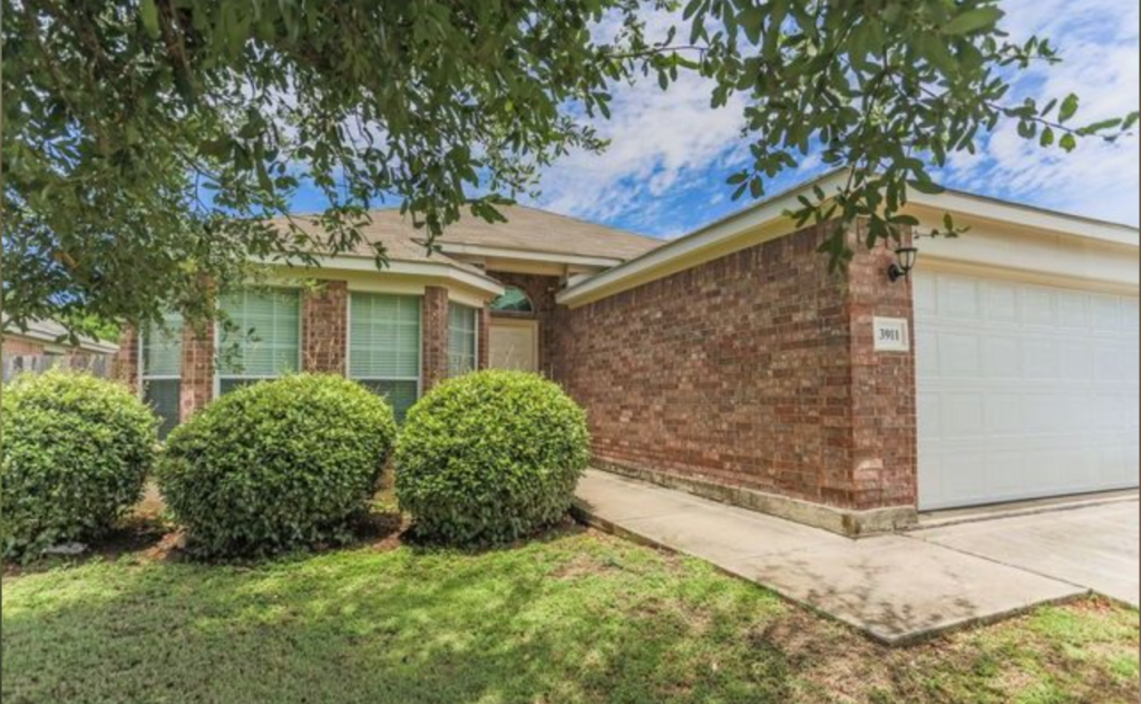 3911 Amber Chase SOLD 183,000 Fischer Mann Realty